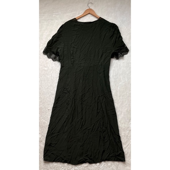 Zara Blogger’s Favorite Olive Green Vintage Lace V-Neck Button Down Midi Dress - Picture 15 of 16